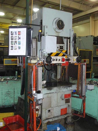 Used Gap Frame Press, AIDA NC1-45
