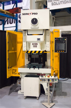 Stock Gap Frame Servo Press, AIDA NC1-1100(D)
